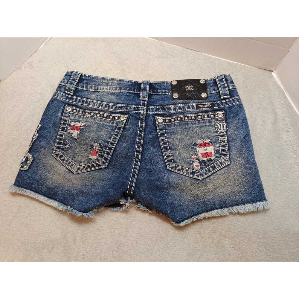 Miss Me Tattered Patriotic Embellished Flag Shorts Crystal Studs 30 Jean Shorts - Picture 2 of 12